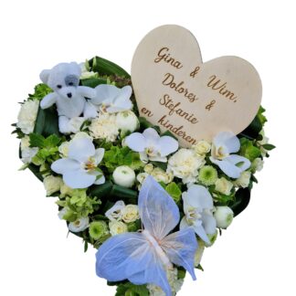 GRAFSTUK HART GROOT MET HOUTEN HART